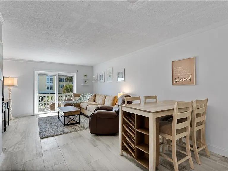 4800 Ocean Beach Blvd #226 — Photo 4