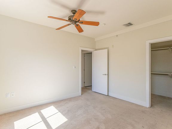 5th image of 139 S Los Robles Ave Unit 303