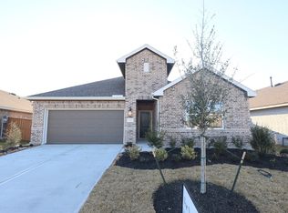698 Daniels Lake Ln, Dayton, TX 77535