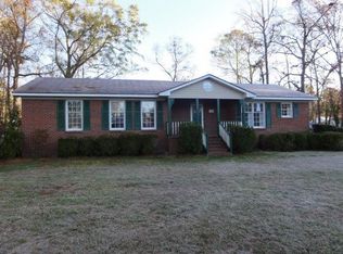 310 Pamlico Dr, Washington, NC 27889