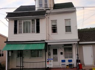 1303 E Mahanoy St, Mahanoy City, PA 17948