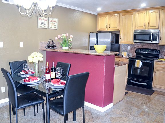 4th image of 1326 Shawn Dr Unit 1