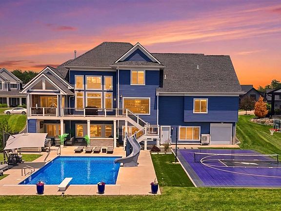 2nd image of 1515 Salm Dr