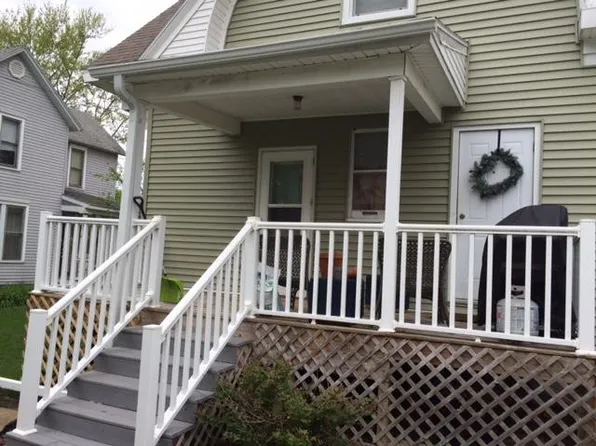 601 W Columbia Ave APT 2, Champaign, IL 61820