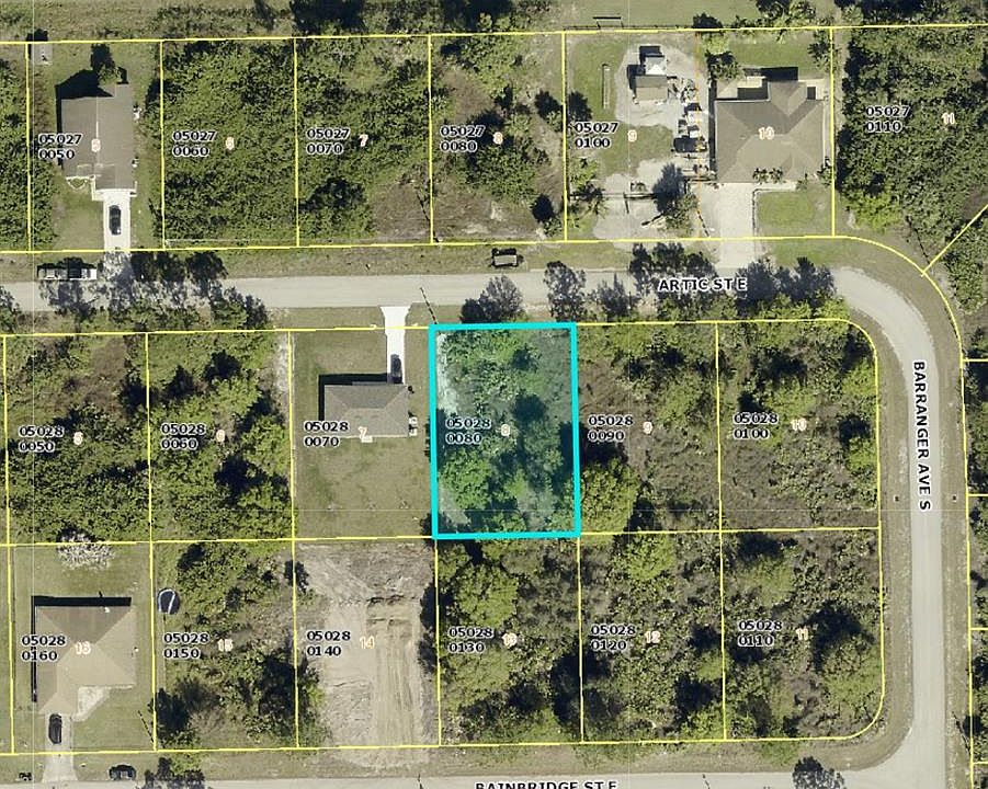 2nd image of 1118 Artic ST E