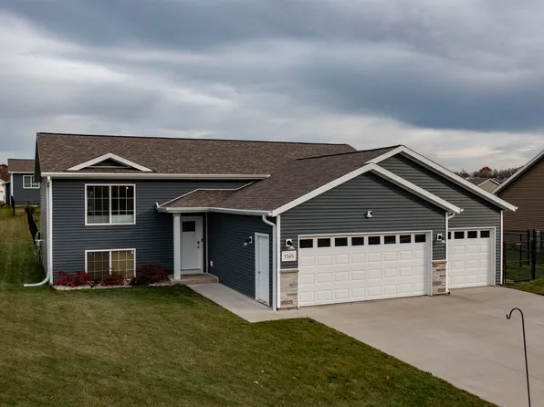 1545 Webster Way, Waupaca, WI 54981