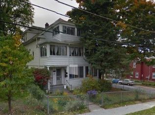 119 Howard St, Burlington, VT 05401