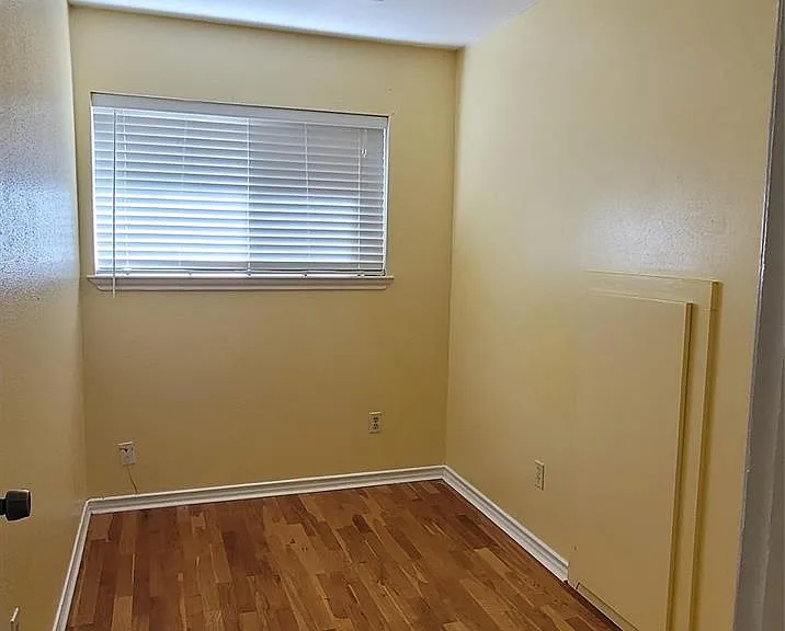 20111 Beechview Ln — Photo 7