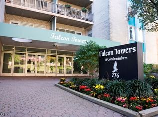 276 Prospect St APT 9A, East Orange, NJ 07017