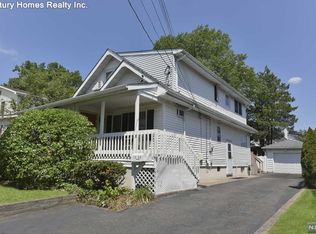 12-55 12th St, Fair Lawn, NJ 07410