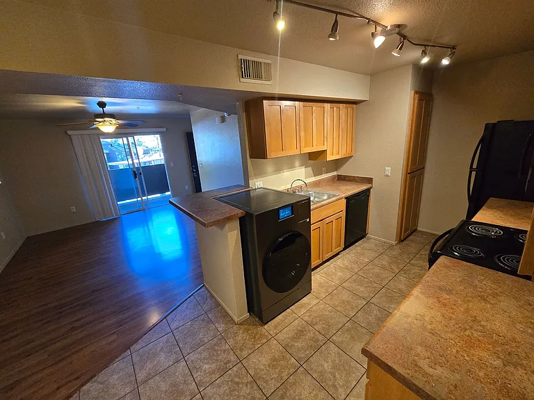 1385 W University Ave #4-125 — Photo 19