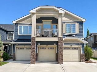 33 S Gair Close, Red Deer, AB T4P2P9