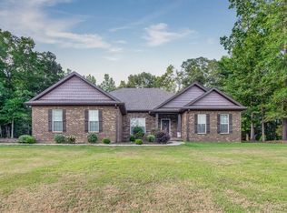 149 Weoka Ridge Dr, Wetumpka, AL 36092