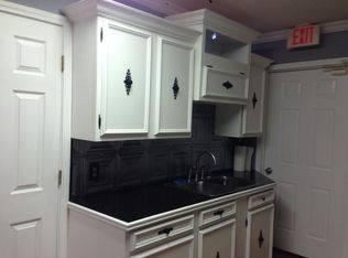 8319 3rd Street Rd, Louisville, KY 40214