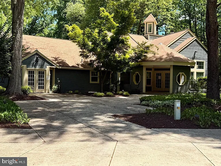 982 Yachtsman Way — Photo 25