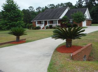 153 Willow Ridge Cir, Thomasville, GA 31757