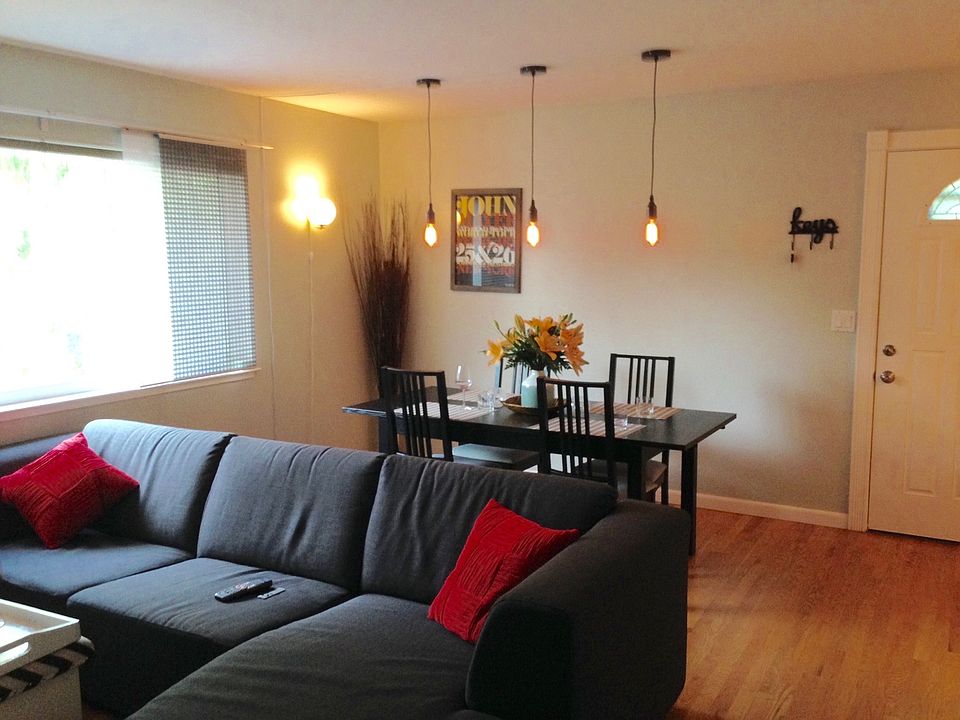 Dining / Living Area