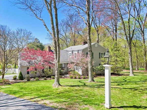 39 Orchard Hill Road, Katonah, NY 10536