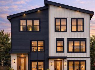 2850 E 43rd Ave #2, Vancouver, BC V5R2Z2