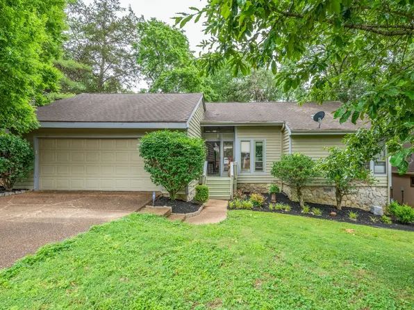 2521 Ravine Dr, Nashville, TN 37217