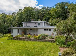 2 Woods End Rd, Etna, NH 03750