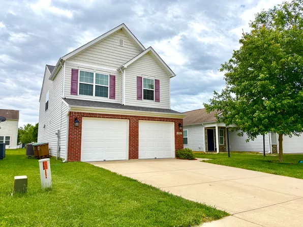 2467 Middle View Dr, Columbus, IN 47201