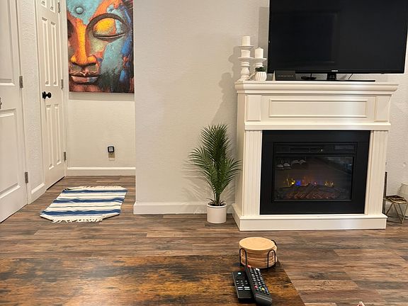 3rd image of 510 N Villa Ct Unit 100