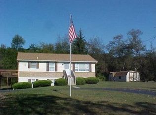 2101 Providence Church Rd, Hedgesville, WV 25427