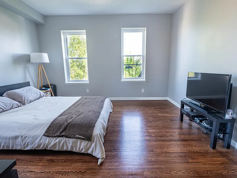 310 Palisade Ave #9 — Photo 9