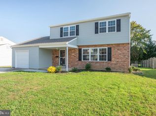 9 Tatlow Ln, New Castle, DE 19720