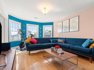 5B Mill St #2, Boston, MA, 02122