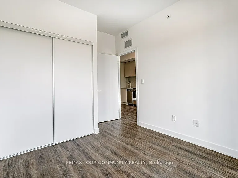 4569 Kingston Rd #504 — Photo 9