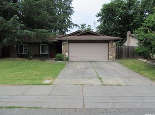 1490 Pebblestone Way, Sacramento, CA 95833