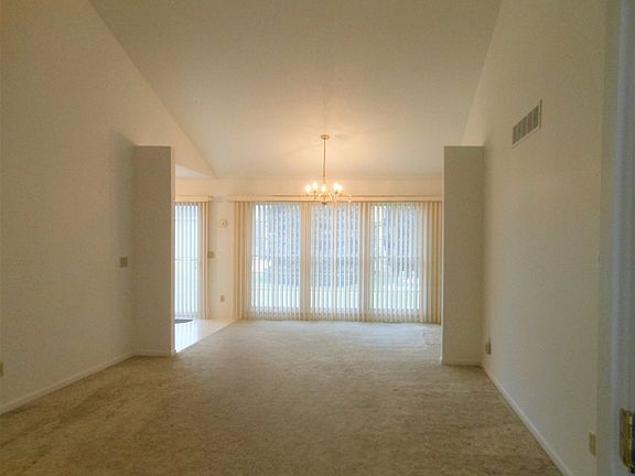 3rd image of 5124 Copper Pointe Dr #46
