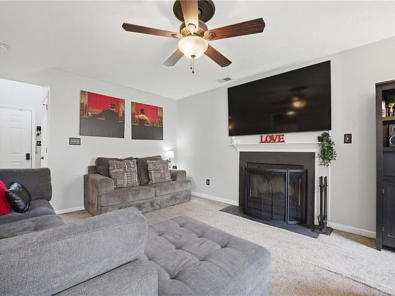 5th image of 107 Ripon Way