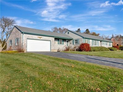 89 North Ct, Tiverton, RI, 02878
