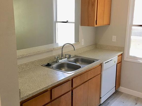 4th image of 1612 14th St APT 2