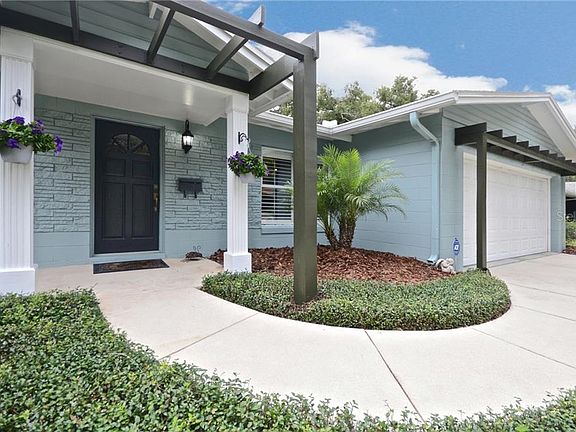 2nd image of 2121 Fosgate Dr