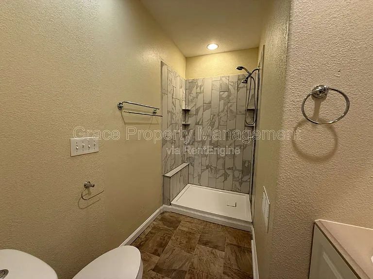 1964 E 167th Ln — Photo 32