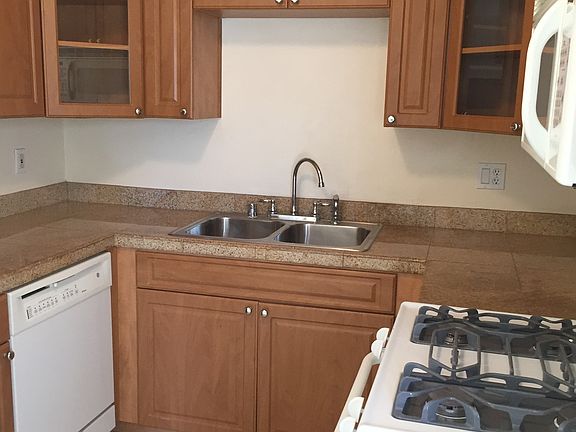 4th image of 4950 Coronado Ave Unit 1