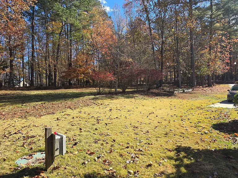 3653 Pleasants Ridge Dr — Photo 16
