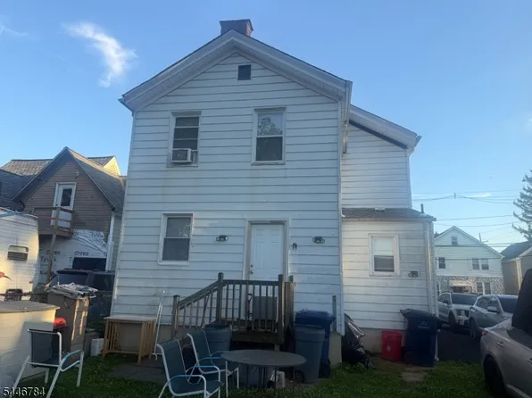 142 Clay St, Hackensack City, NJ 07601