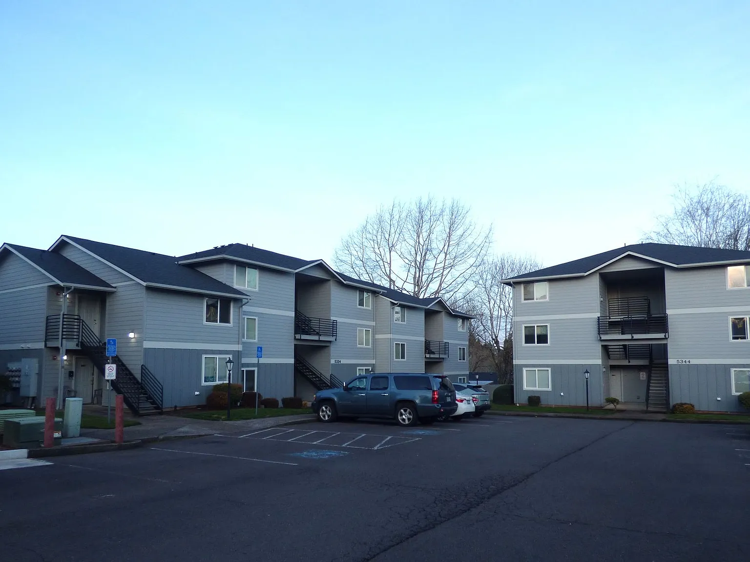 Greystone Terrace Apartments — Photo 1