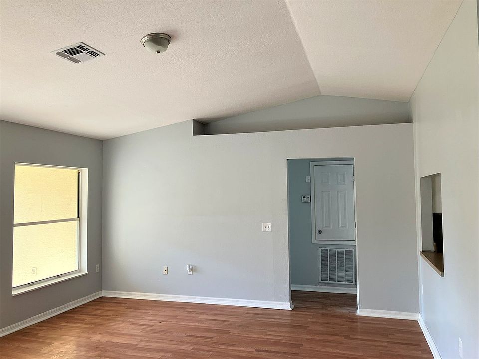 1st image of 15311 17th St #17