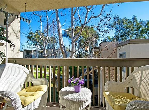 2nd image of 432 Edgehill Ln Unit 56