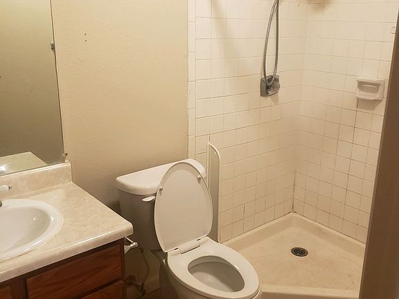 5th image of 130-144 Silver Sage Dr #34