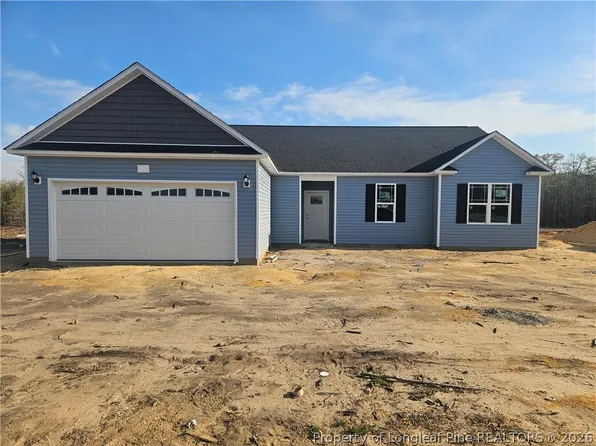 6070 Ari Ct, Fayetteville, NC 28312