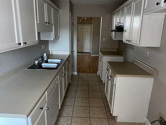 5th image of 7743 Shadowland Dr #3