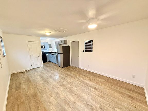 3rd image of 479 Pio Dr #6