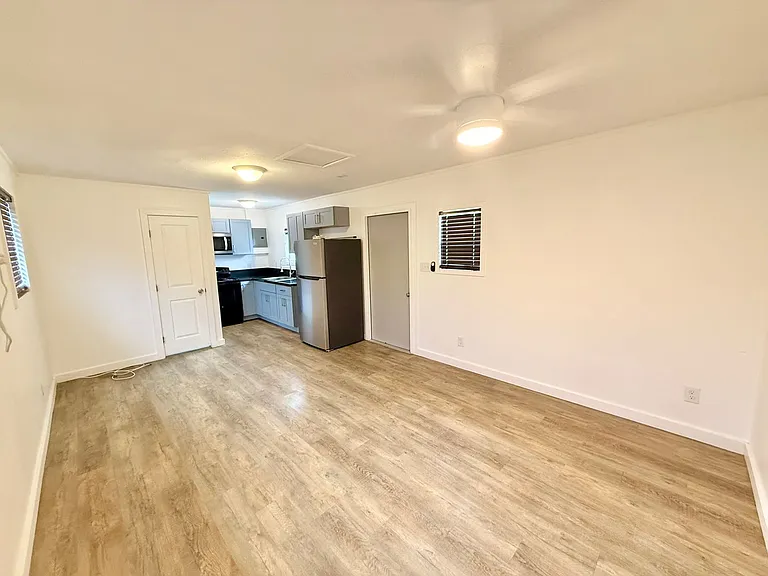 479 Pio Dr #12-00 — Photo 3